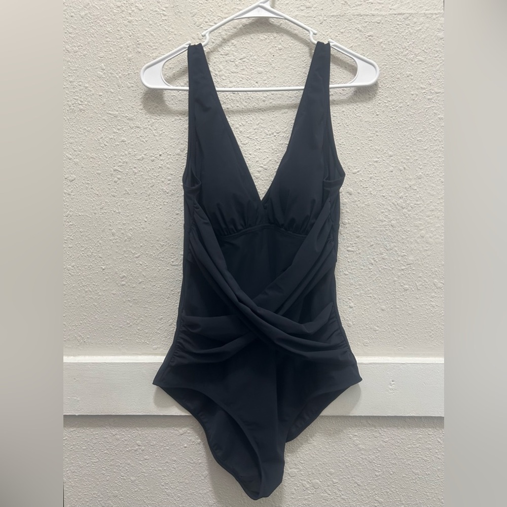 Jones New York Criss Cross Front Black One Piece Swimsuit Size 14
